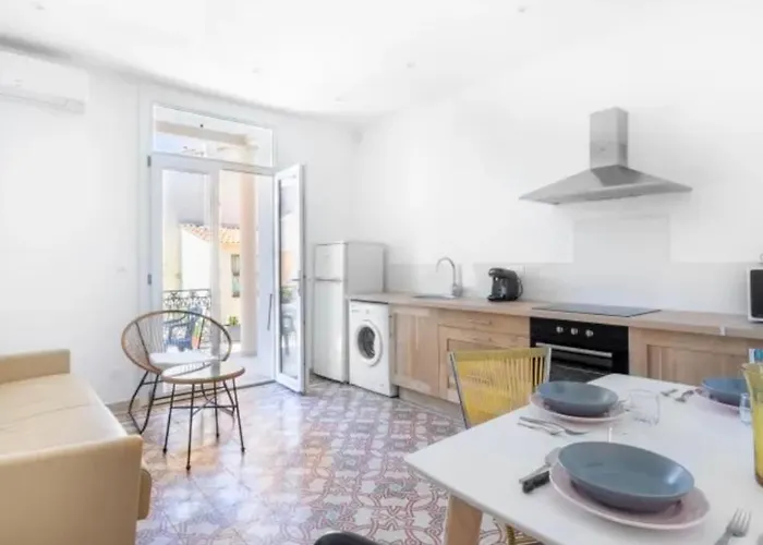 Appartement Remarquable T2 Avec Terrasse